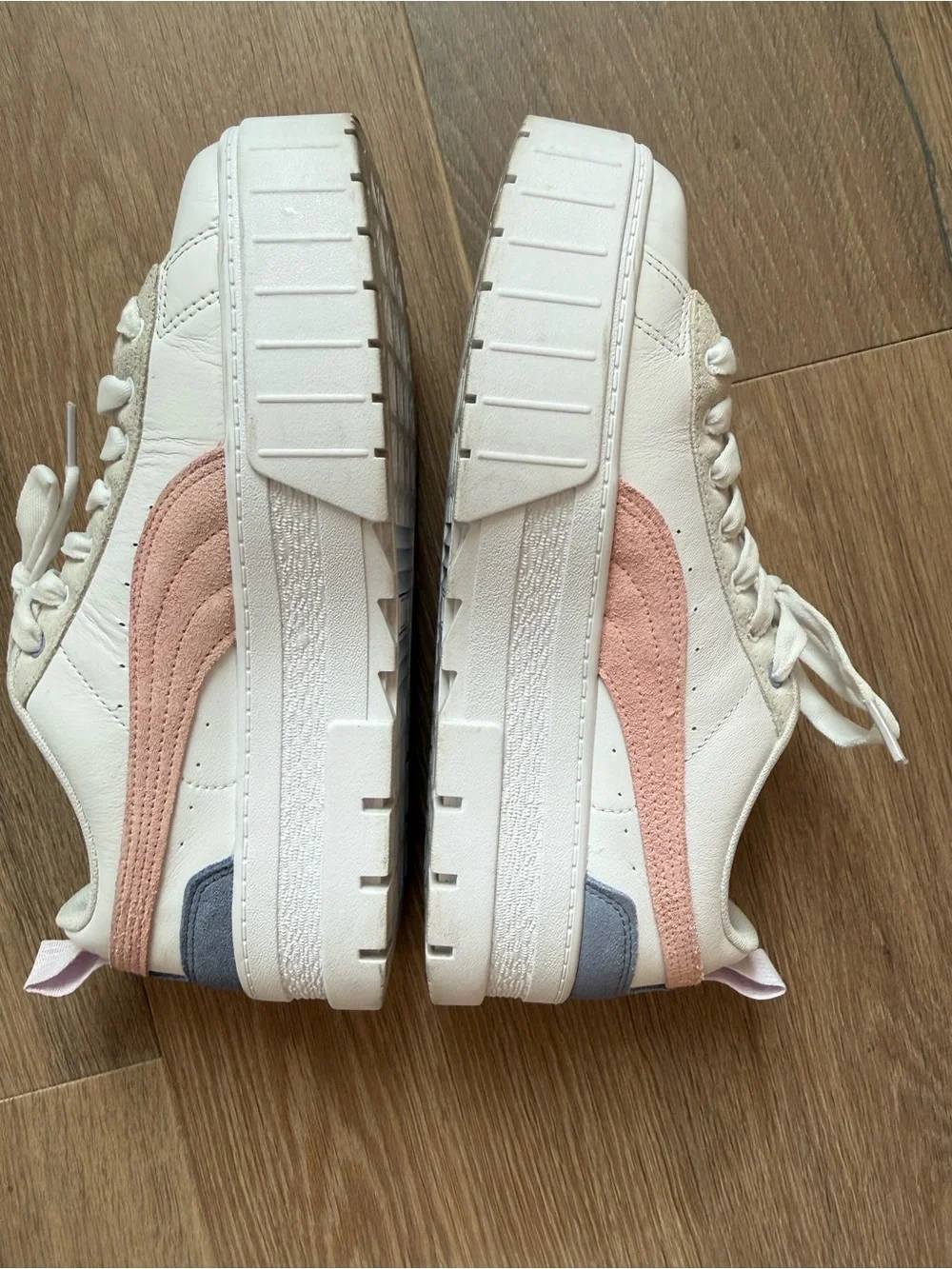 Puma White Sneakers with Pink Suede Formstrip and Gray Accent